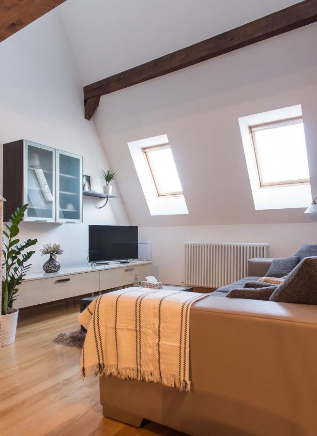 Comfy Loft On Hlavna Kosice Exterior photo